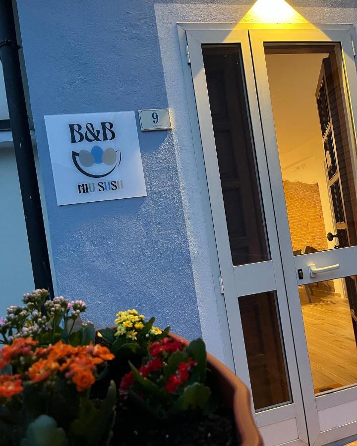 B&B Niu Susu Lanusei Exteriör bild